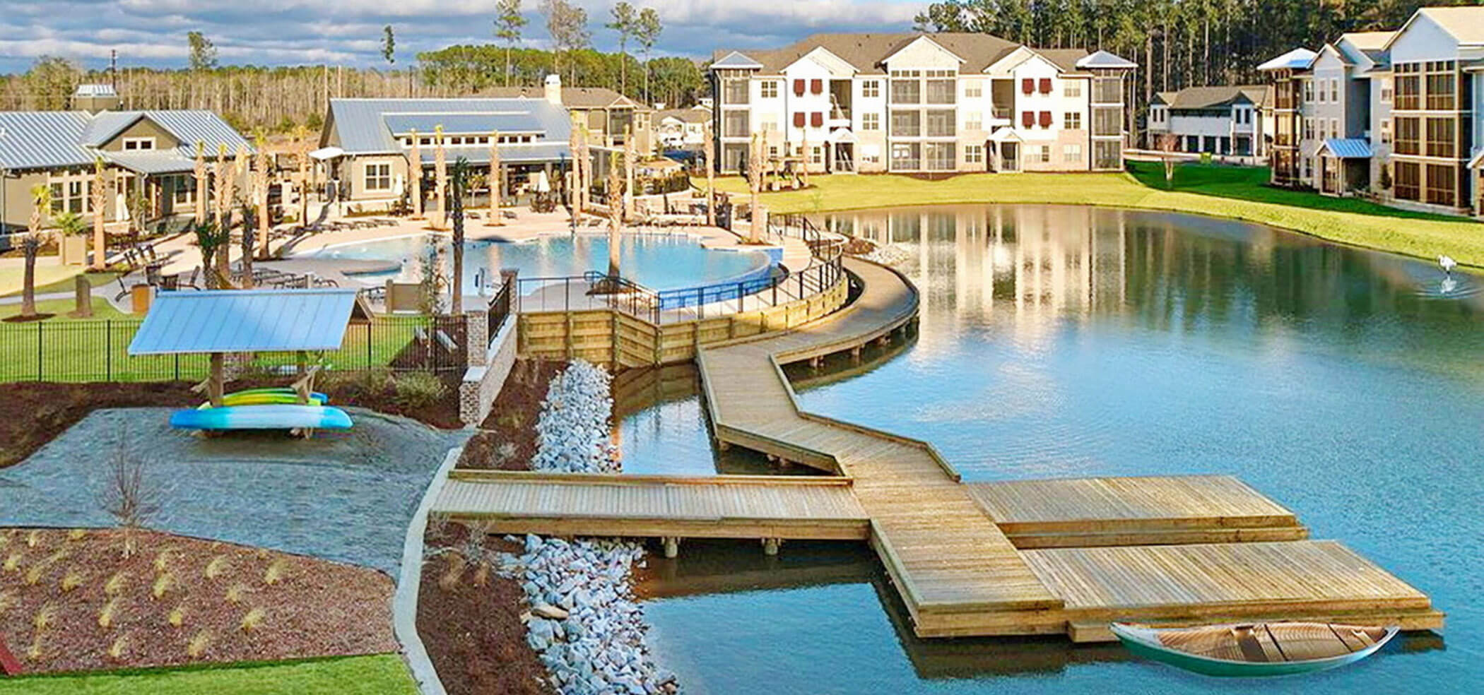 01 One Hampton Lake Apartments_
